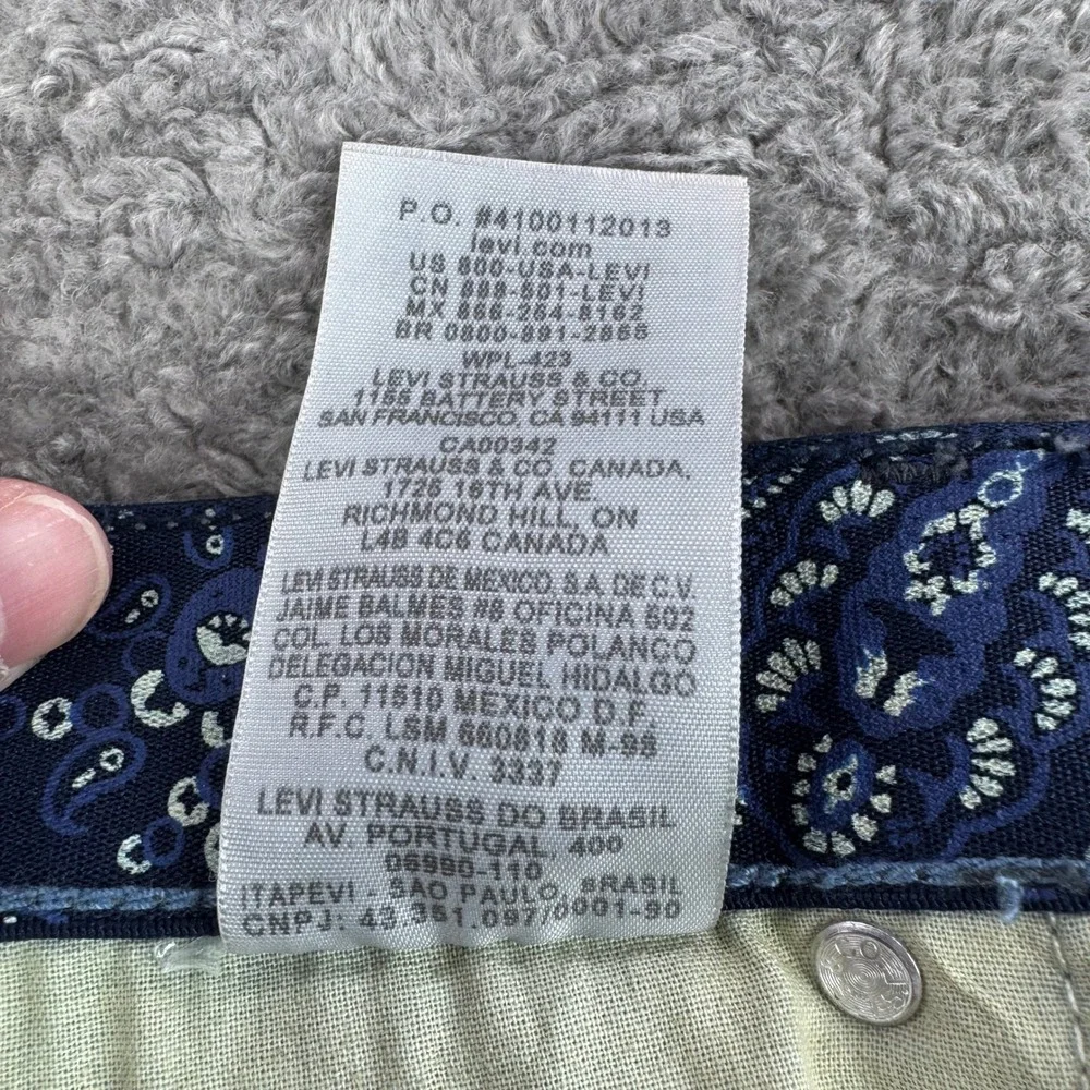 Levis 525 Perfect Waist Denim Bermuda Shorts Dark Wash Blue Womens Size‎ 8